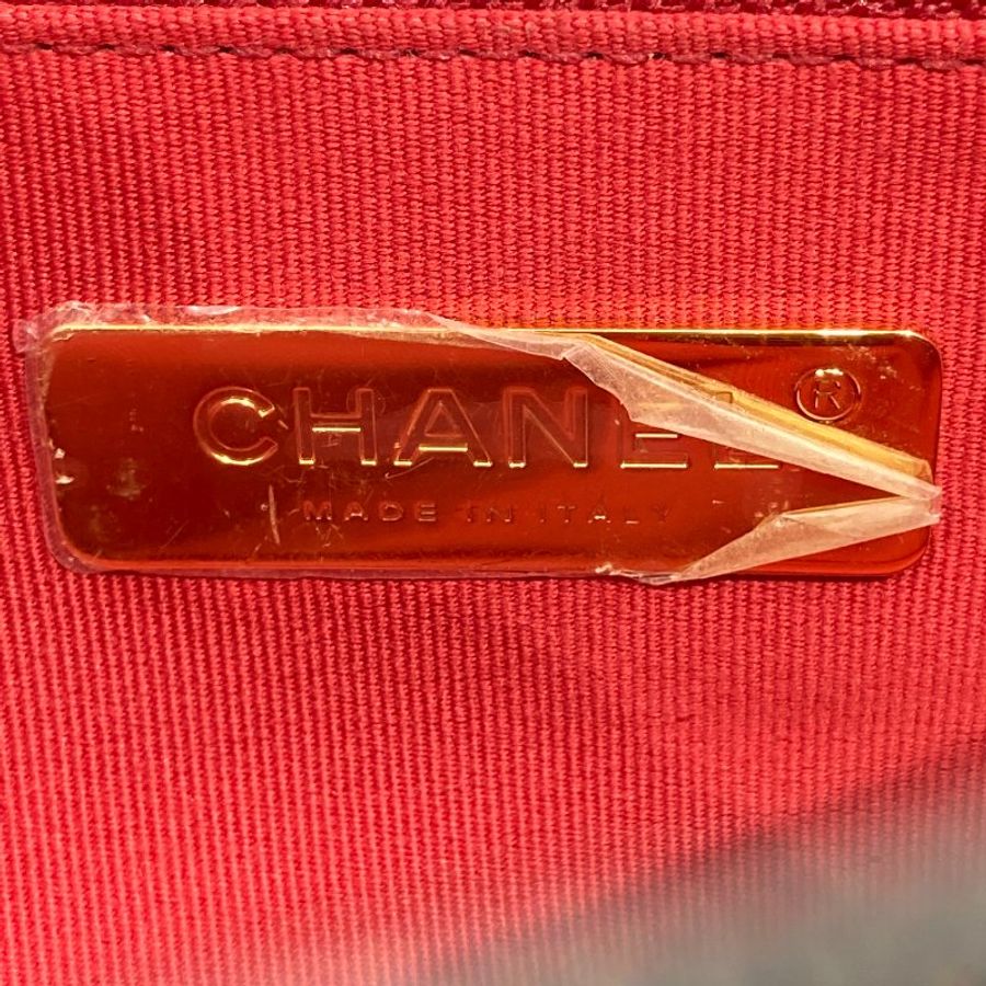 CHANEL 香奈兒 19 BAG 小號 翻蓋肩側背包 亮面小羊皮 黑色 銀釦-14