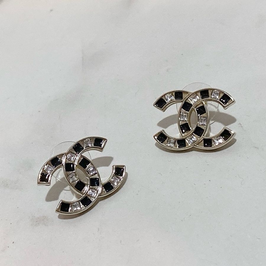 Chanel 黑 x 透明格子雙 C LOGO造型耳環-5