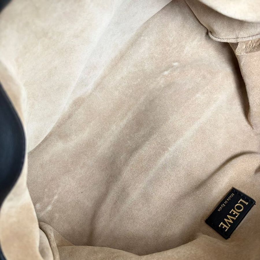 ️Loewe Flamenco福袋包 黑色29*18*10 98新配件塵袋 肩帶 鏈條-7