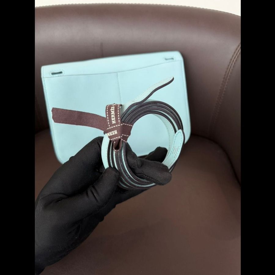 Hermes Halzan mini
U2微風蓝-18
