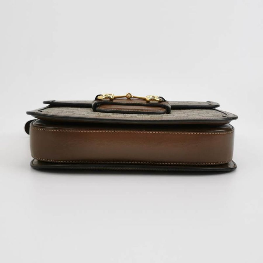 Gucci 1955中牛皮GG老花馬銜扣斜背包-5