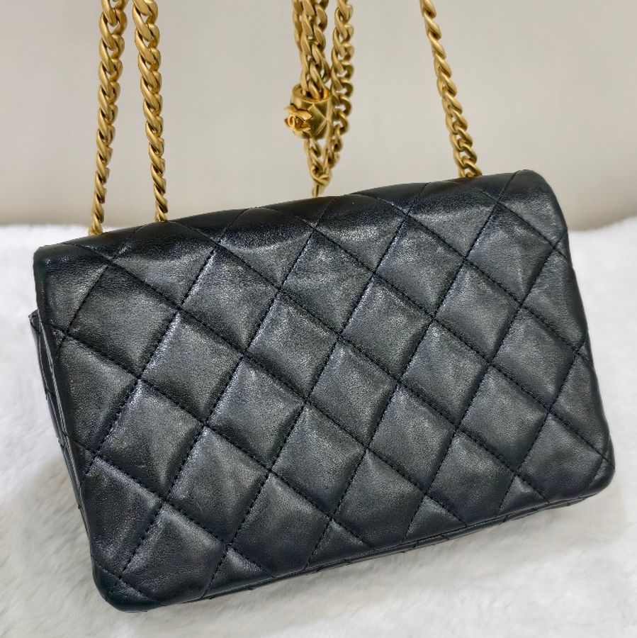 chanel香奈兒23b 金柱cf黑金-1