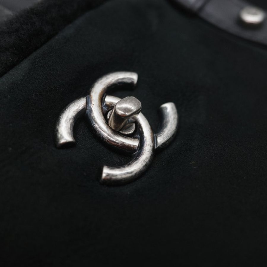 Chanel 香奈兒 銀扣 CC 菱格紋 羊羔毛 拼接 麂皮 托特包-14