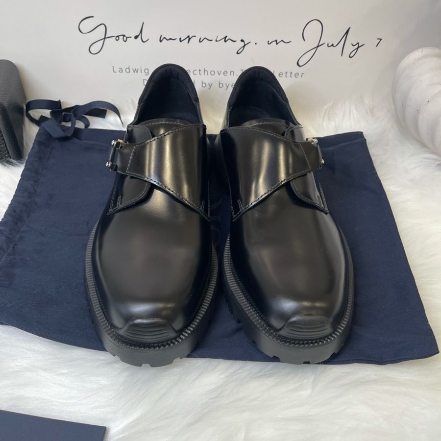 Dior 插銷扣黑色皮鞋-4
