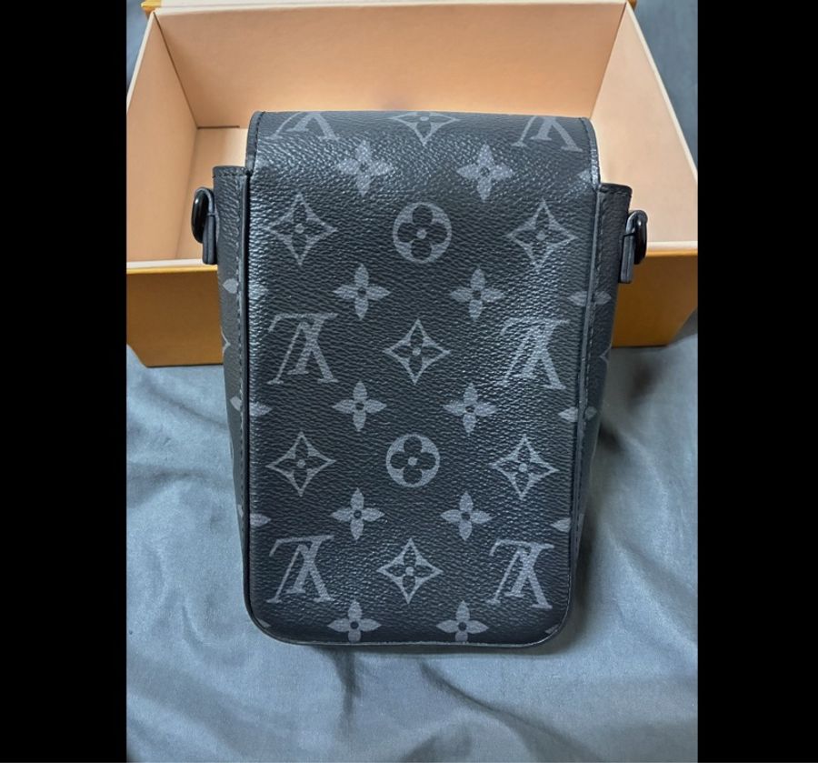 Lv s-lock黑色老花側背包-7