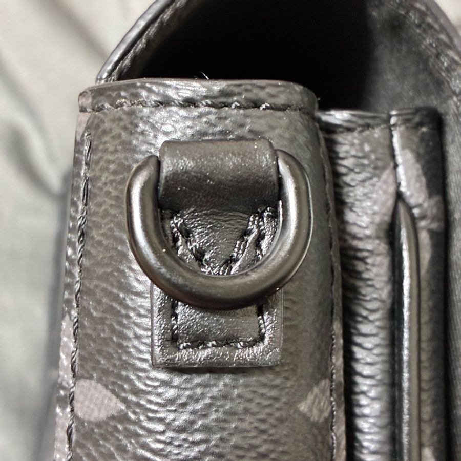 Lv s-lock黑色老花側背包-10