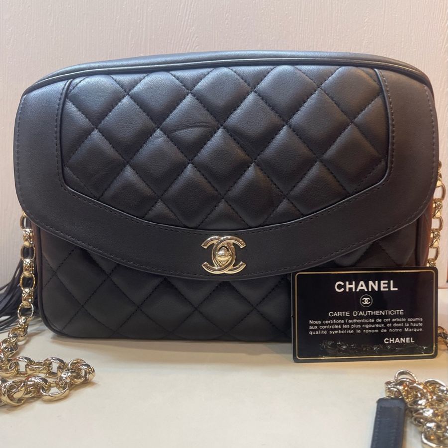 香奈兒 Chanel 黑色金扣 羊皮 流蘇相機包 戴妃包 黑卡27開 24cm-0