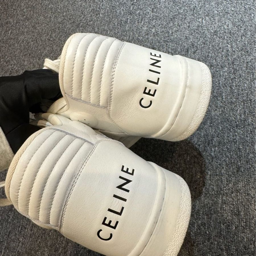 賽琳/Celine 全新CT-02 牛皮革 透氣耐磨防滑 中幫運動板鞋 螢光白 44碼-3