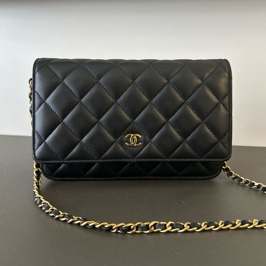 CHANEL WOC 香奈兒 經典鏈子皮夾 黑金羊-5