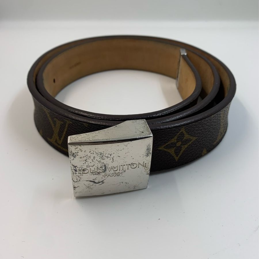Louis Vuitton Belt-0