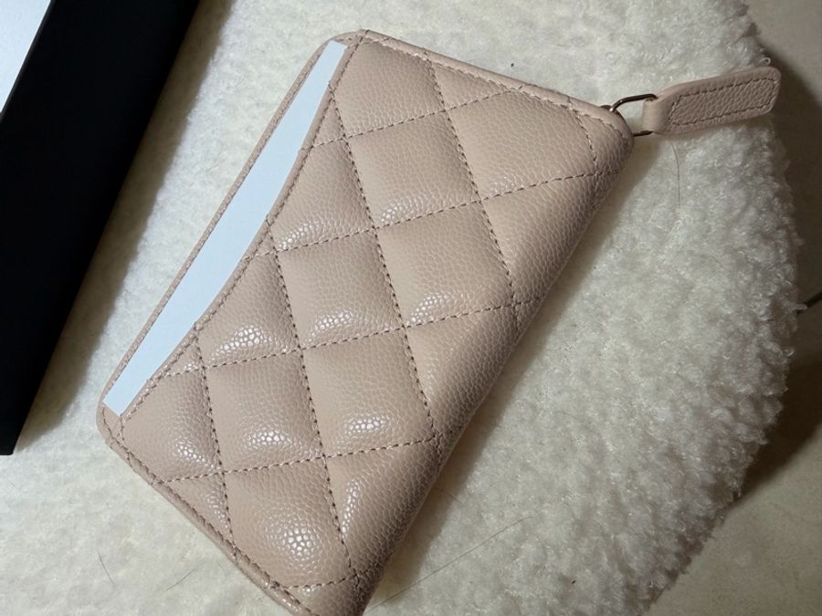 CHANEL-全新*季節款*淡粉拉鍊零錢夾-3