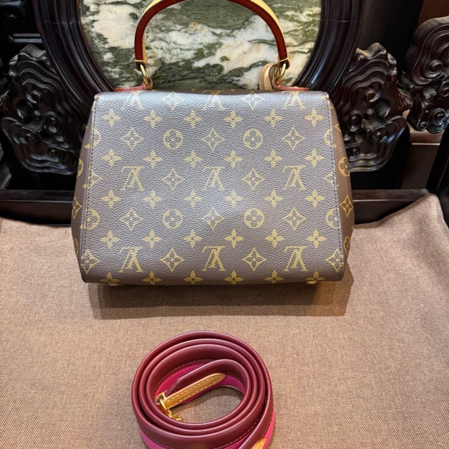Lv老花Cluny bb 克魯尼bb-6
