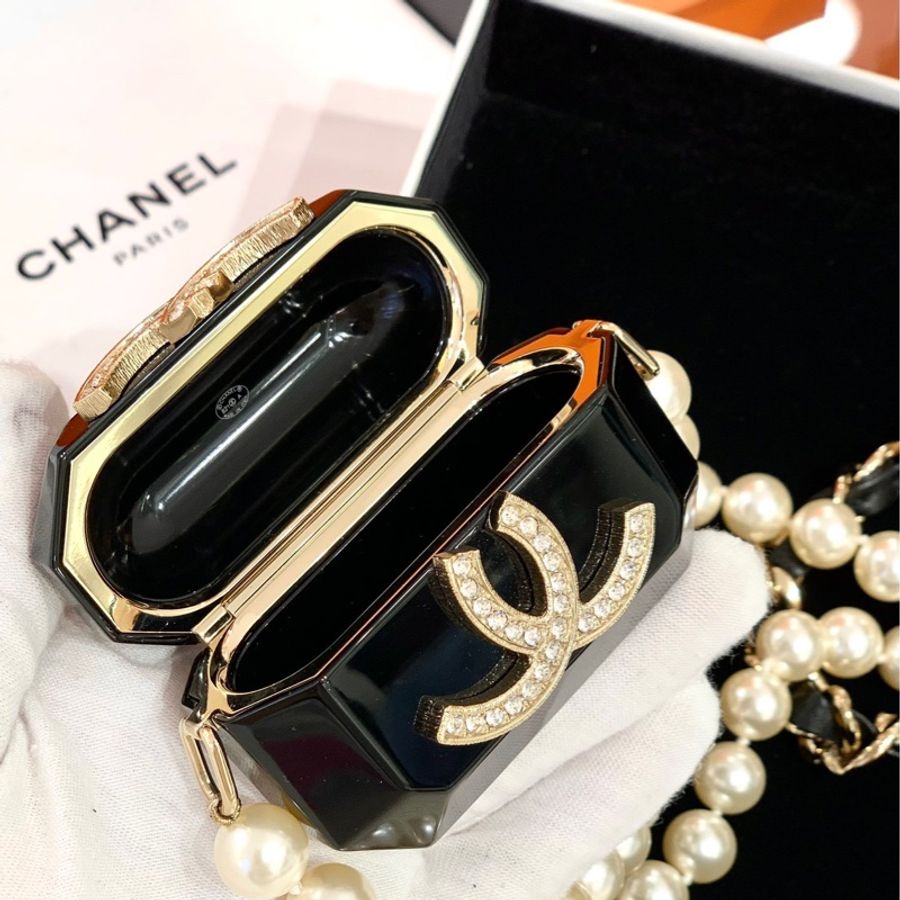 Chanel 香奈儿21工坊 亚克力珍珠耳机包-2