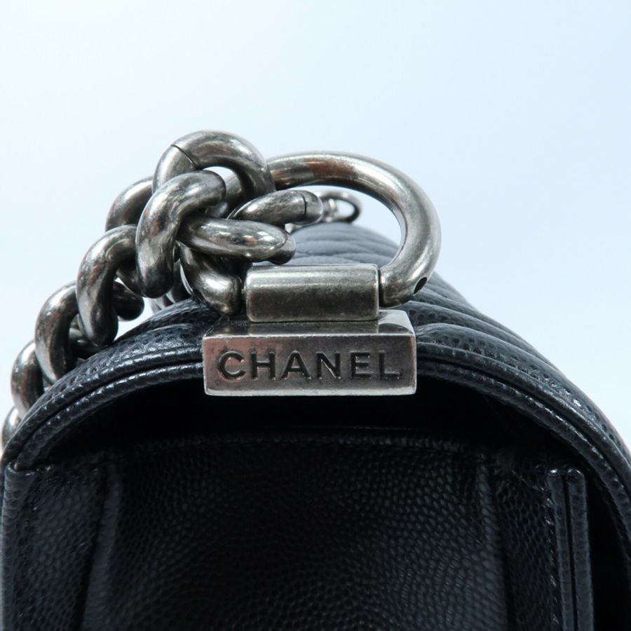 CHANEL 牛皮皮革Boy 25鏈帶肩背袋-11
