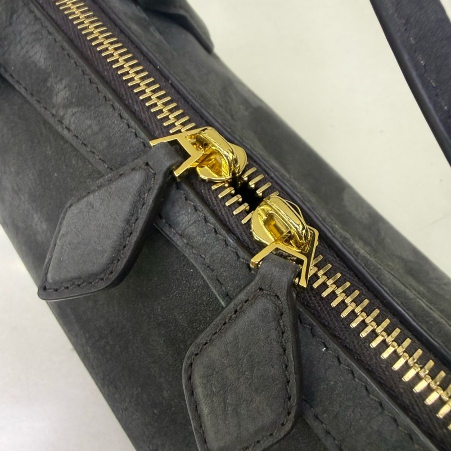 Alaia Le Teckel Suede Shoulder Bag-12