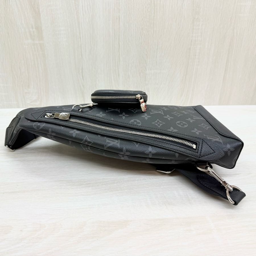 LV全新✨黑灰Duo 胸口包m30936-4