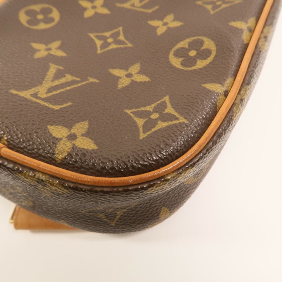 LOUIS VUITTON Monogram Pochette Gange金扣肩背袋-9