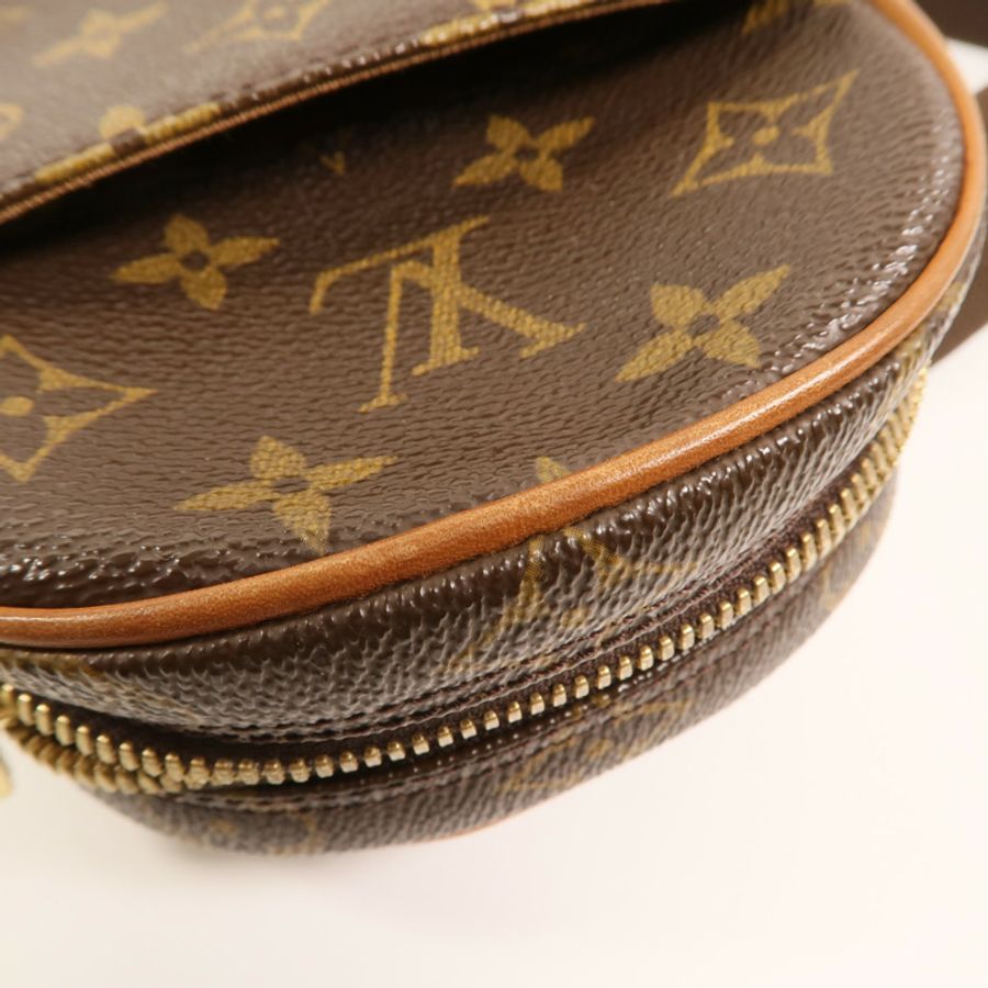 LOUIS VUITTON Monogram Pochette Gange金扣肩背袋-14
