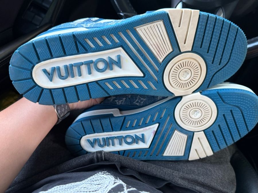 Louis Vuitton Trainer 牛仔藍 商品如圖 7.5-1