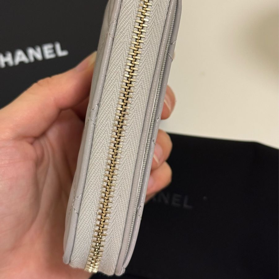 Chanel 經典藍灰拉鏈卡夾零錢包-2