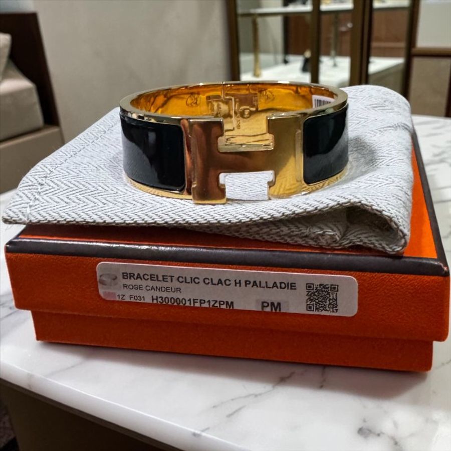 ⏰限時特賣價🌺Hermes Clic H LOGO 琺瑯中版手環 PM 黑金-4