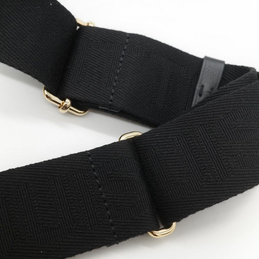 Louis Vuitton 路易威登 Coussin PM 黑色 羊皮 金鍊 帆布肩帶 鏈條肩帶 單肩包 斜挎包-31