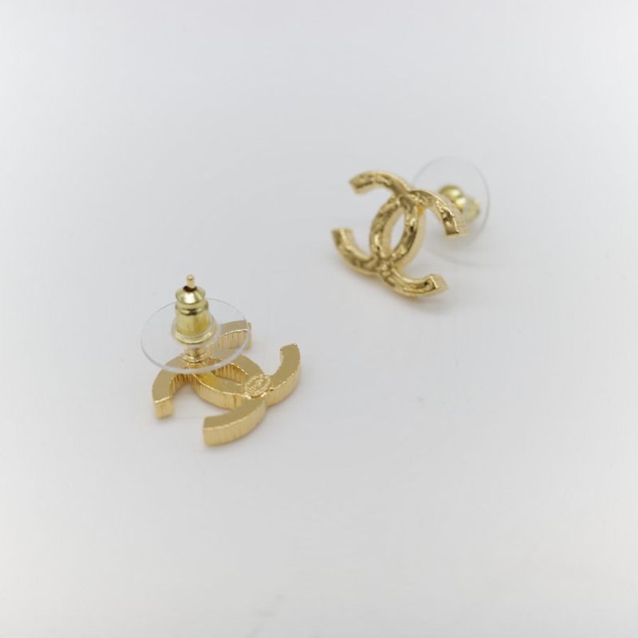 Chanel 香奈兒 經典 24C 金屬雙 C 耳釘式耳環-6
