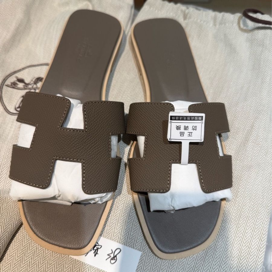 愛馬仕/Hermes Oran 全新未使用,有防塵袋 37碼-1