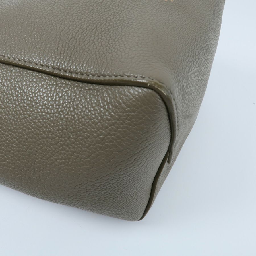 CELINE 牛皮皮革Sangle Bucket Small肩背袋-9