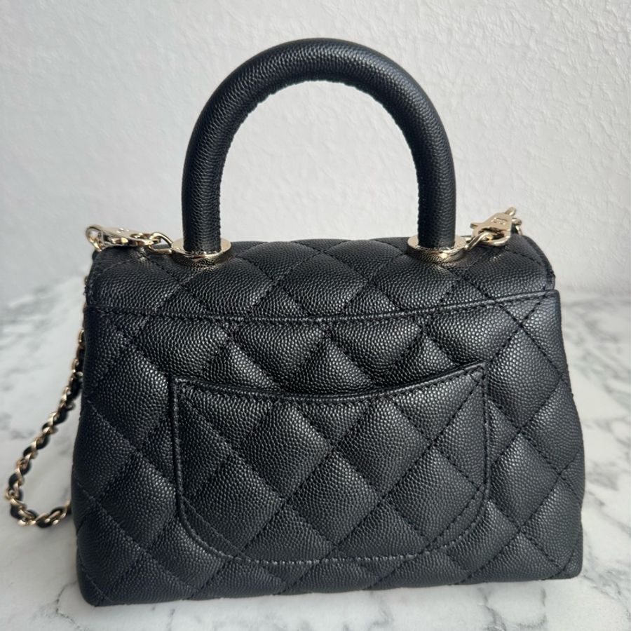 Chanel黑荔枝淡金雙C mini handle-6
