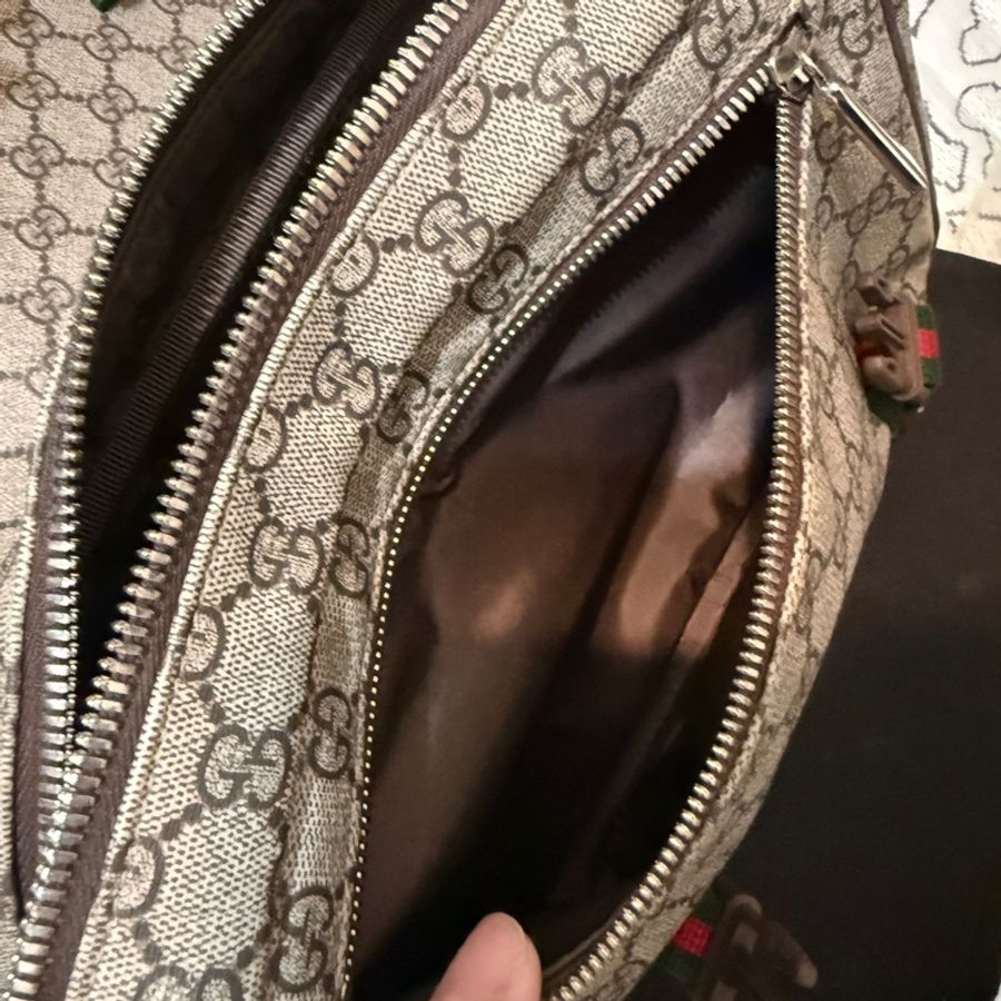 Gucci 郵差包-12