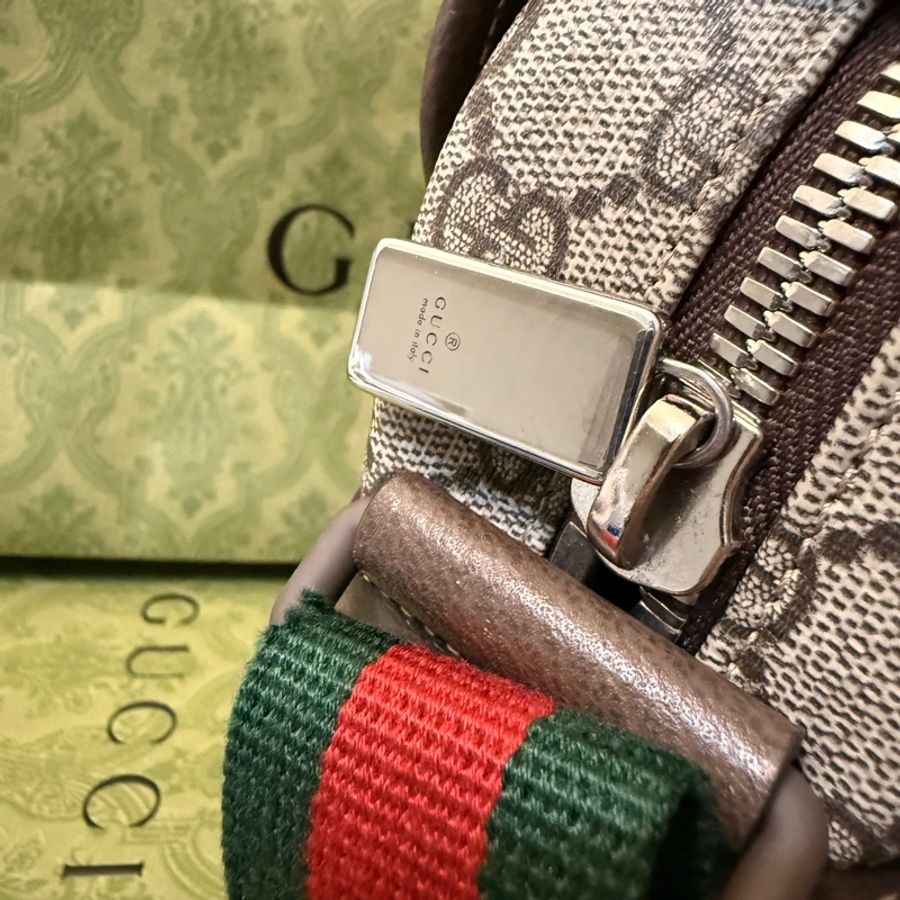 Gucci 郵差包-17