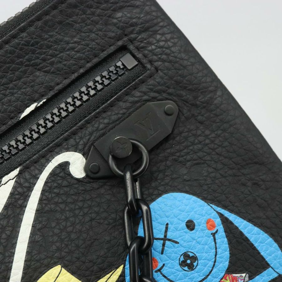 【日本直送】路易威登 Taurillon Clemence LV Friend A4 手拿包 黑色 M80147 正品 YKZ1165SAM-16
