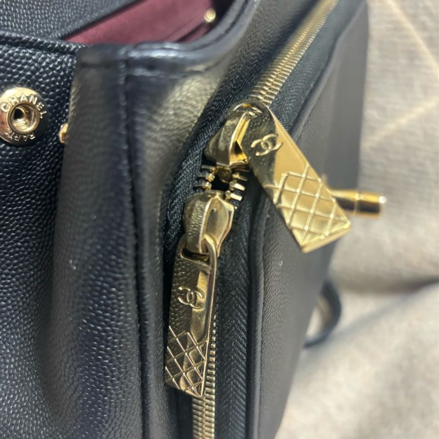 ［二手正貨］Chanel business affinity bag郵差包中號25cm-33