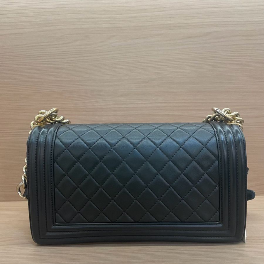 Chanel 香奈兒黑金LEBOY中號 牛皮鏈條包 2015年，20開 有塵袋 無卡 無盒子 尺寸底長25*高15*-1