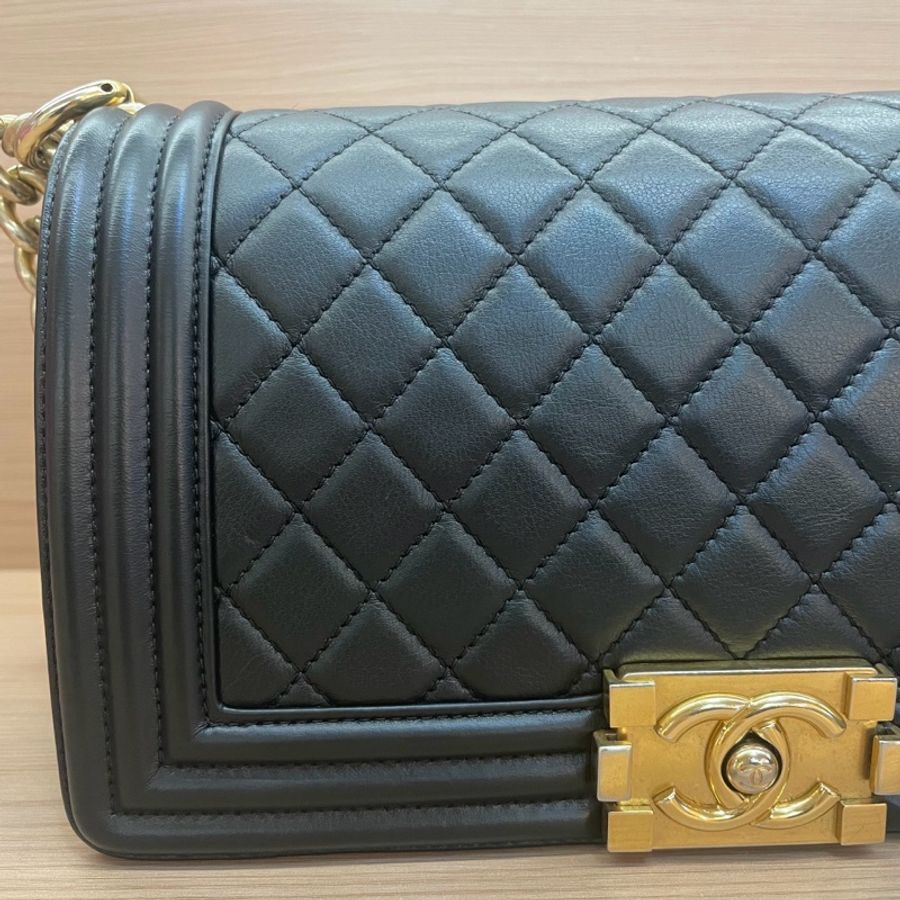 Chanel 香奈兒黑金LEBOY中號 牛皮鏈條包 2015年，20開 有塵袋 無卡 無盒子 尺寸底長25*高15*-5