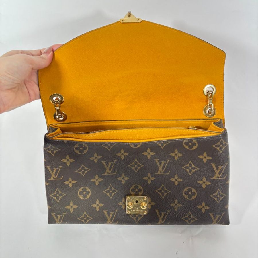 Louis Vuitton Monogram Pallas Chain Bag金扣鍊帶肩背包-4