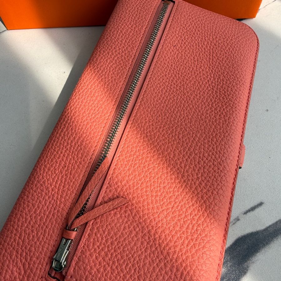 Hermes 珊瑚粉長夾❤️🩷-3