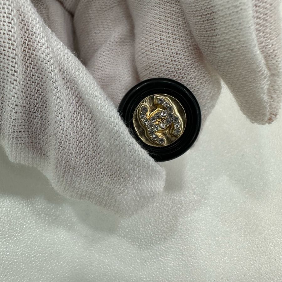 Chanel香奈兒 圓形琺瑯雙C耳環-1