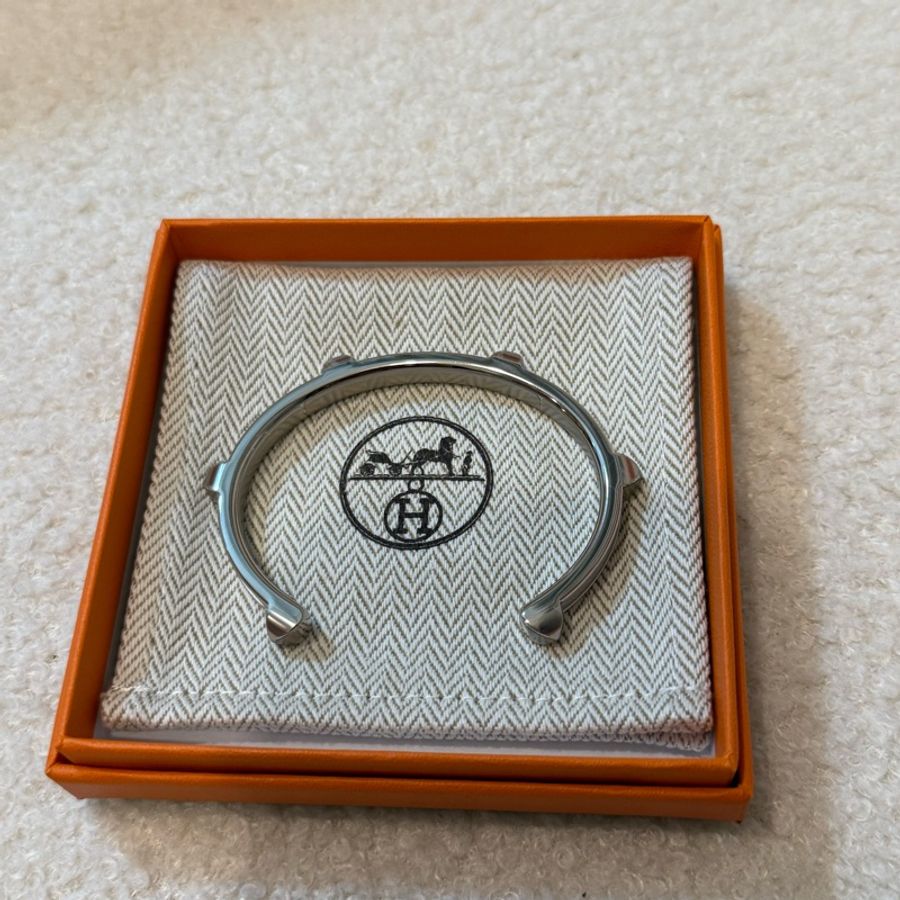 Hermes Athena Medor bracelet-3