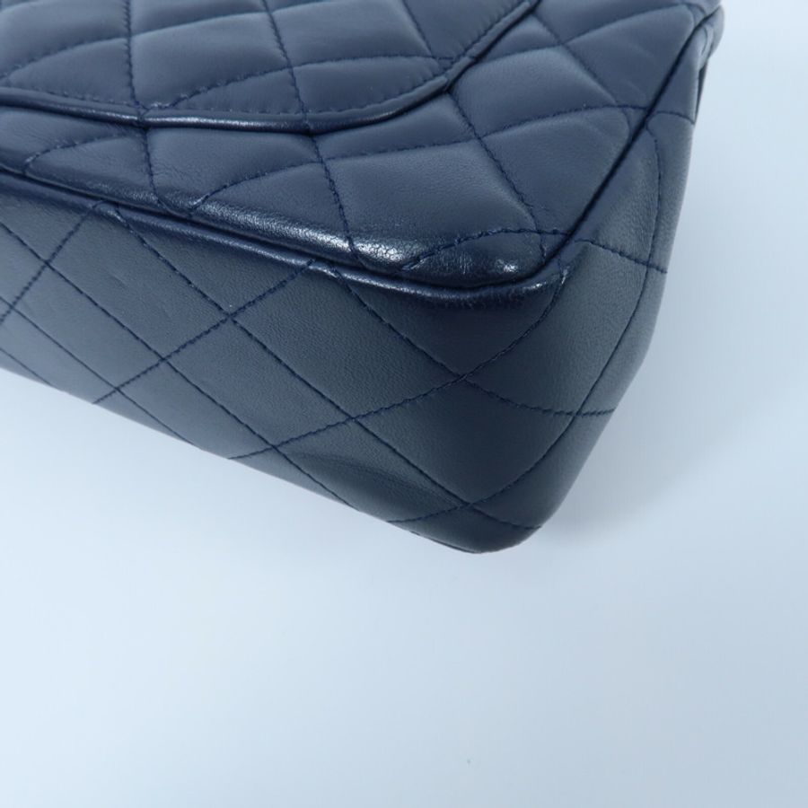 CHANEL 羊皮皮革Mini Classic 20鏈帶肩背袋-16