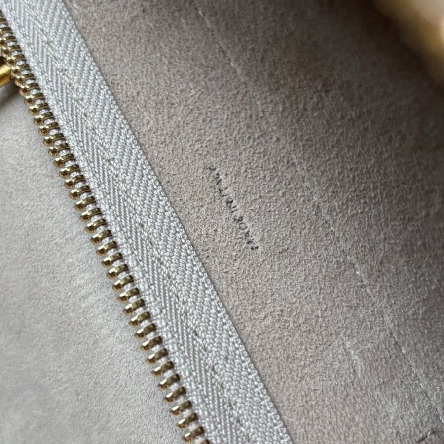 停產絕版::CELINE:: Nano Belt Bag 兩用手提斜背鯰魚包(淺灰褐色)-36