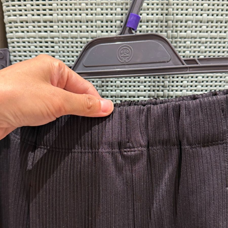 PLEATS PLEASE 休閒短褲(黑)-3
