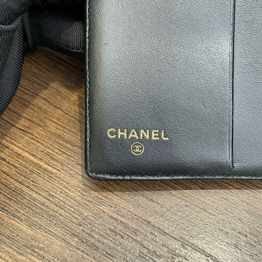 Chanel • 經典大Logo荔枝牛皮對折短夾 男款 全配有盒✔️-23