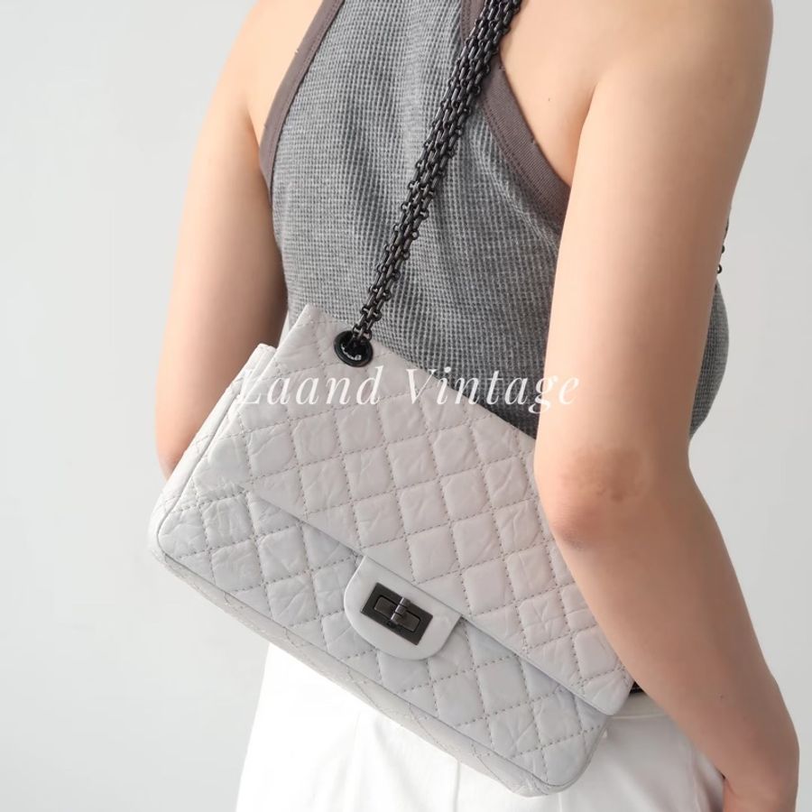 Chanel • 經典熊貓牛皮2.55 So Black 中號-1