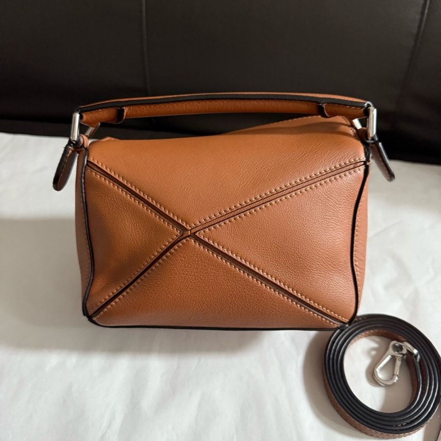 Loewe羅意威 99 新 焦糖色puzzle迷你mini幾何包手提單肩斜挎包 22 年-1