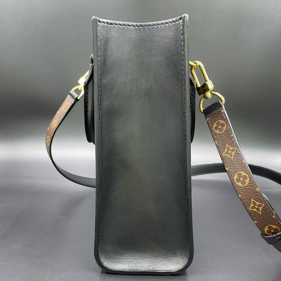 路易威登/Louis Vuitton Sac Plat Bb M20958 Epi 粒面牛皮革 21.5 x 22 x 9-4