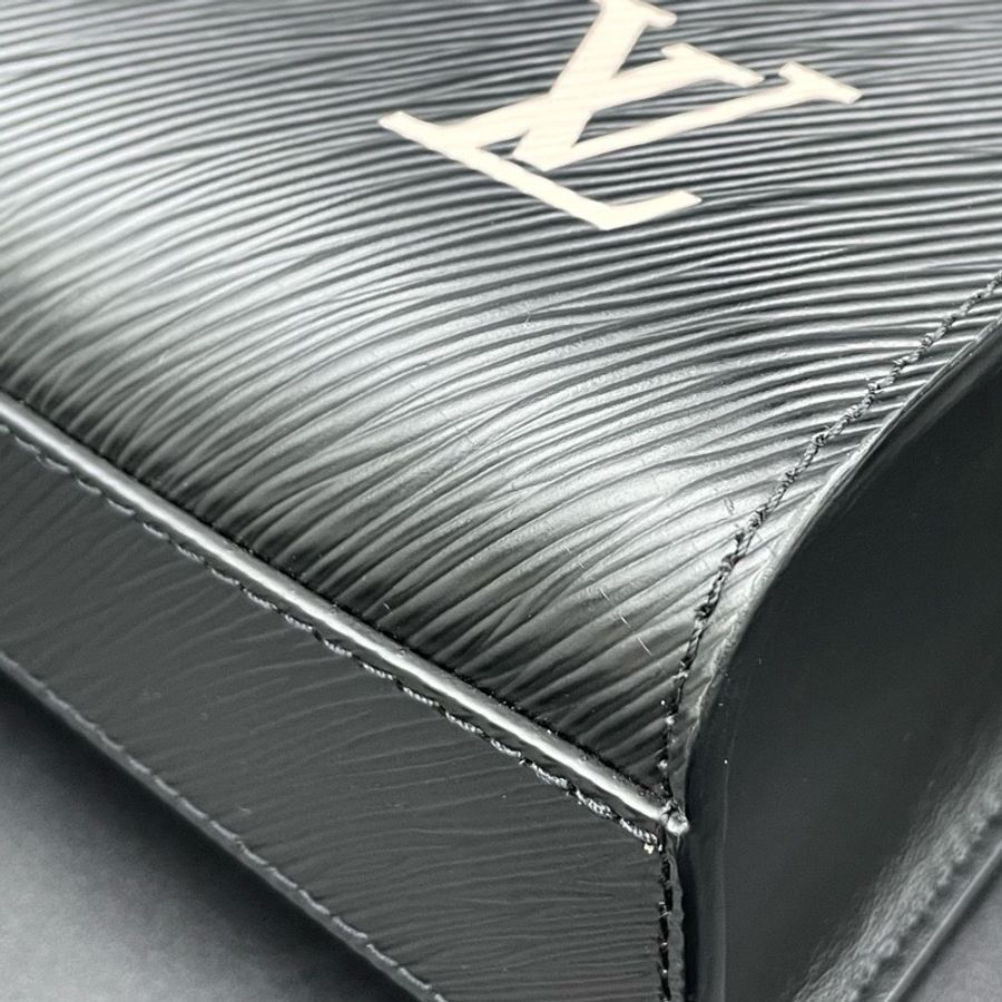 路易威登/Louis Vuitton Sac Plat Bb M20958 Epi 粒面牛皮革 21.5 x 22 x 9-9