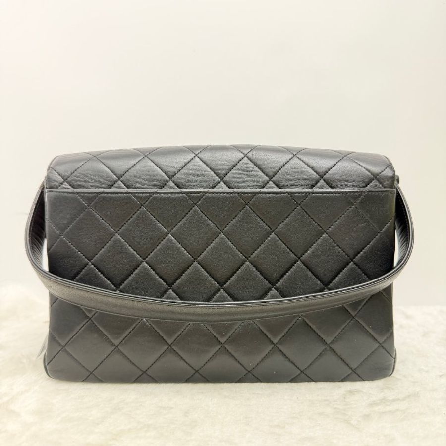 香奈兒/Chanel 經典黑金菱格紋手提包 黑色小牛皮搭配金色雙C金屬扣-6