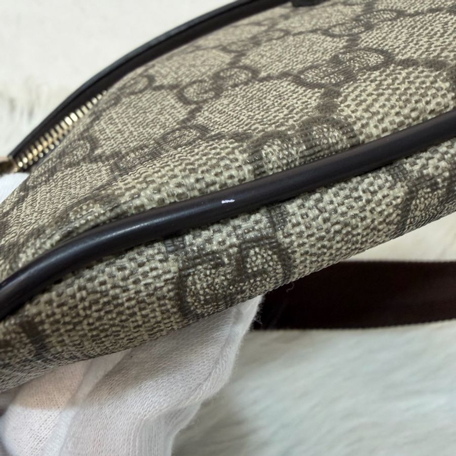 GUCCI 233269 咖皮 防水 PVC 銀釦 胸口包 腰包-21